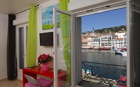 Studio 2ème étage vue sur Quai et Mont Saint Clair